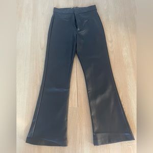 Zara Vegan Fake Leather Pants XS